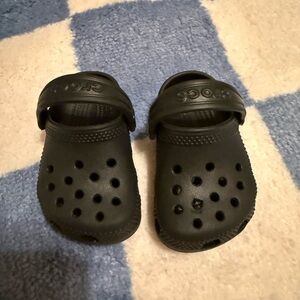 Infant Crocs 2/3